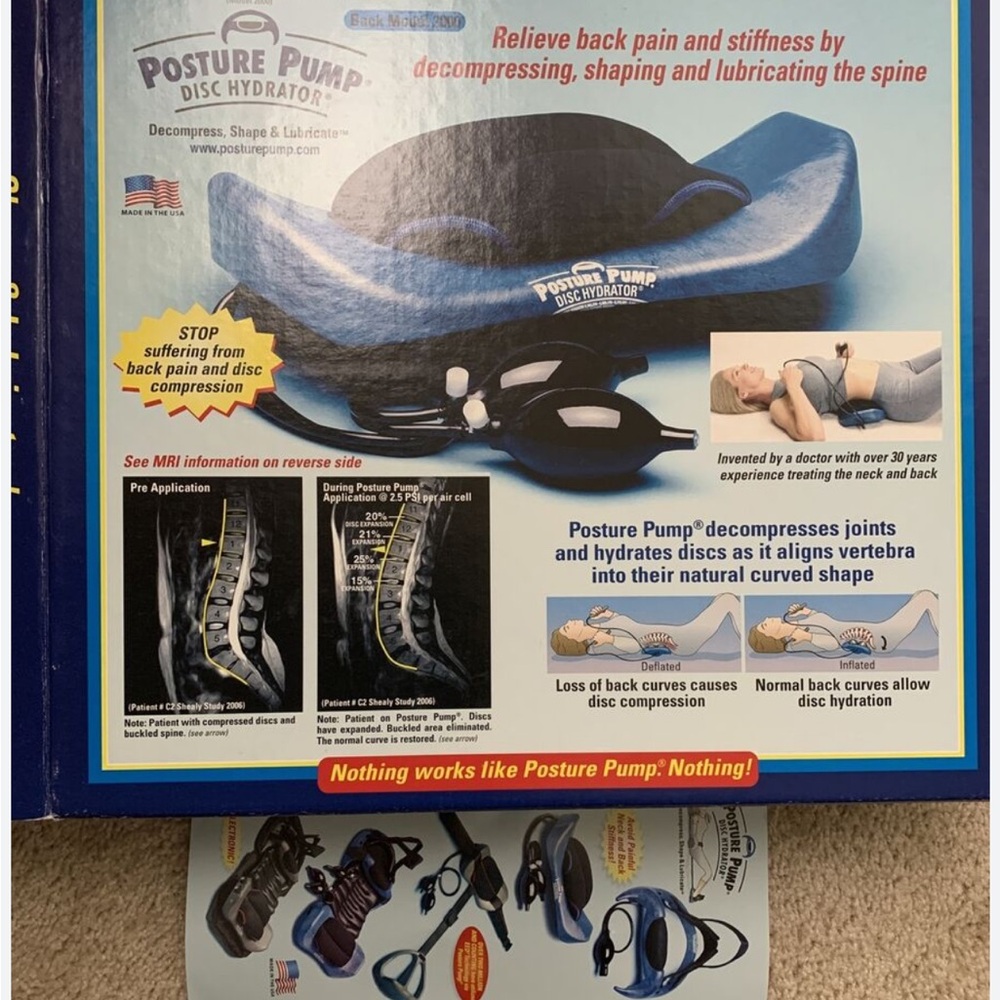 Posture Pump Disc Hydrator in Blue and Black XC MSRP: $149